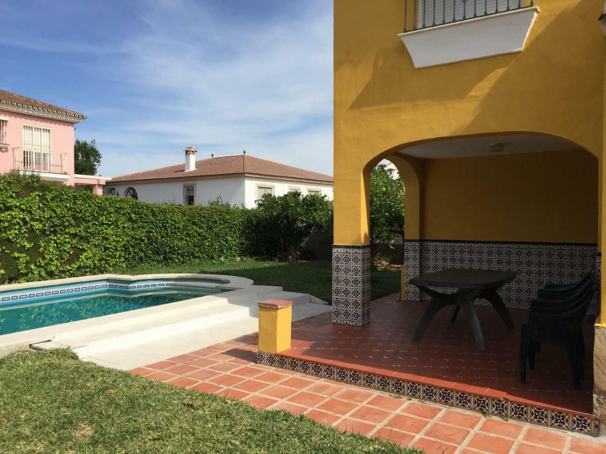 Chalet Con Barbacoa, Chimenea Y Piscina En Alhaurin De La Torre "No Emitimos Factura" 外观 照片